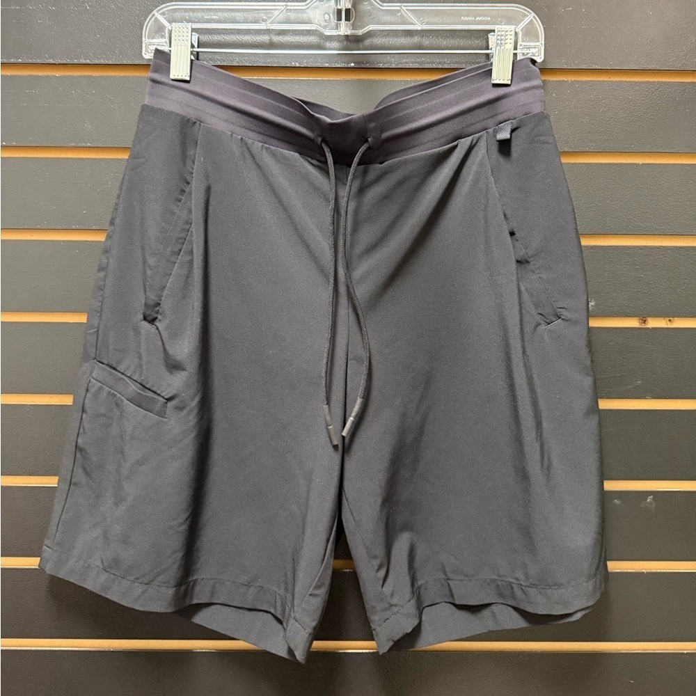 Athleta Venture Bermuda Shorts Black Size 8